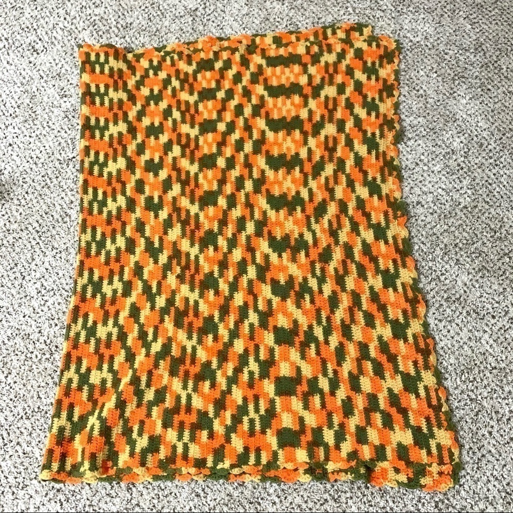 Vintage Handmade crochet blanket 68 x 46 inches
